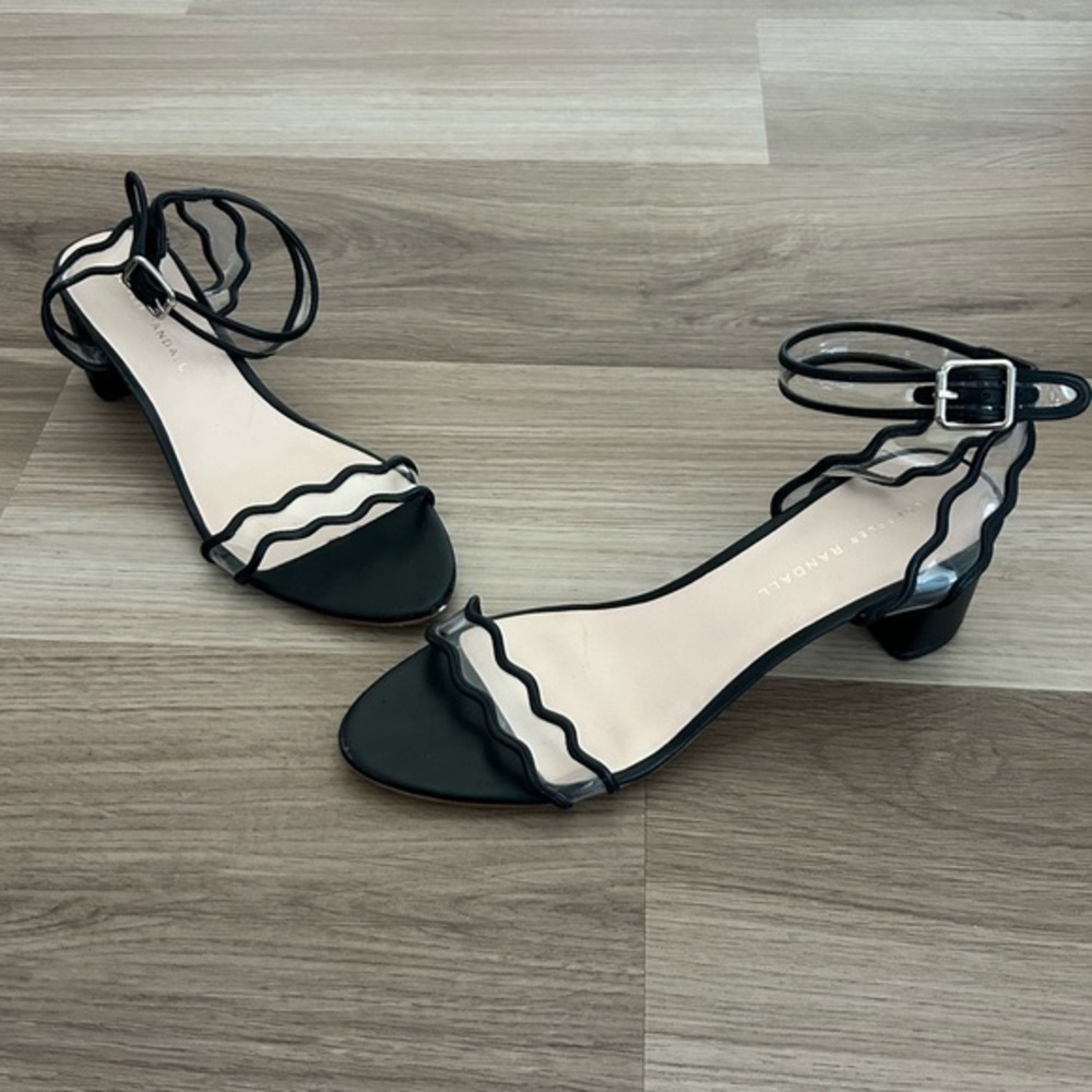 Loeffler Randall Coquille open toe sandal with smocked detail size 8